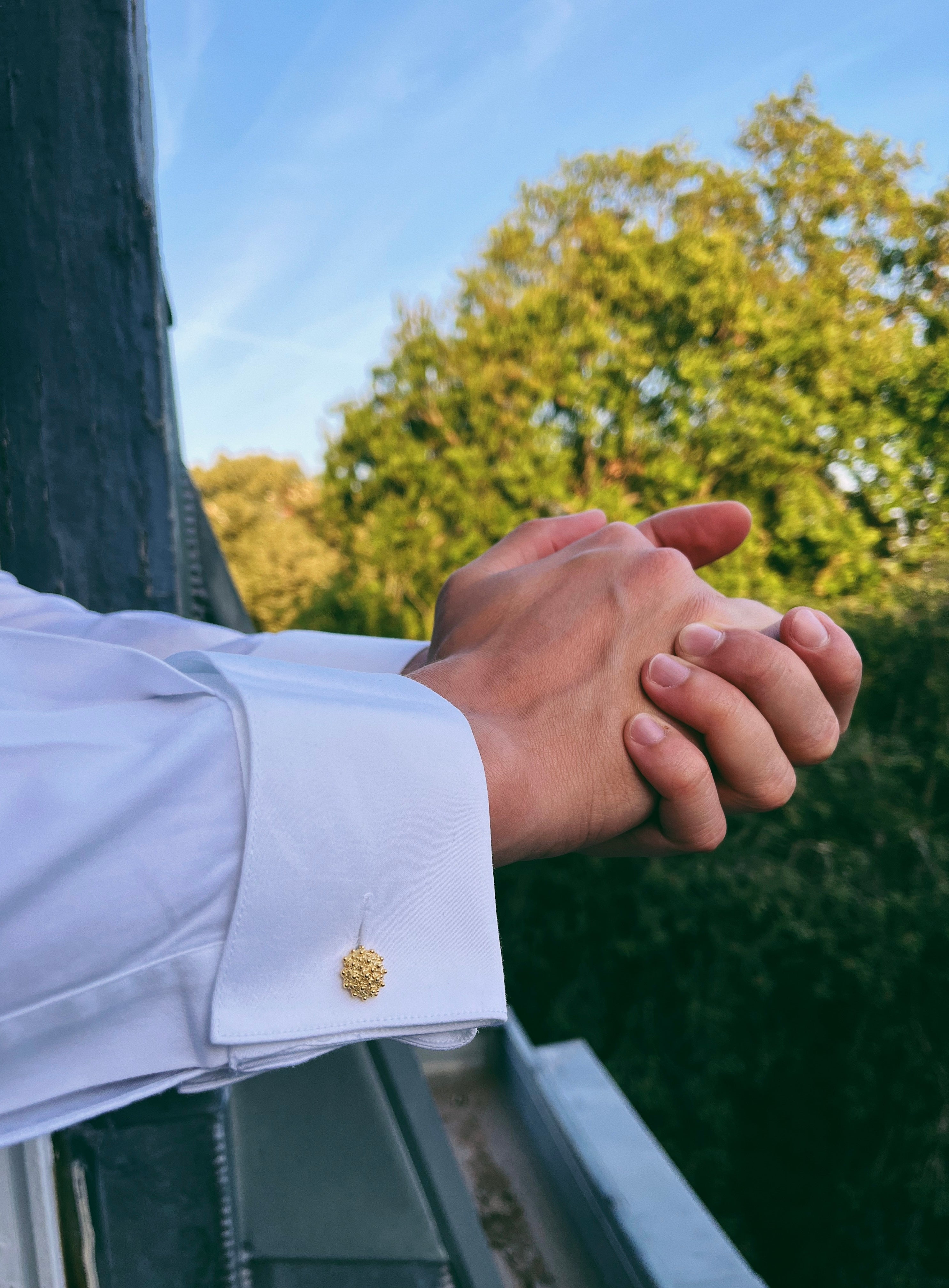 Cufflink NONNO- Filigree - Gold-plated silver | MEA AYAYA