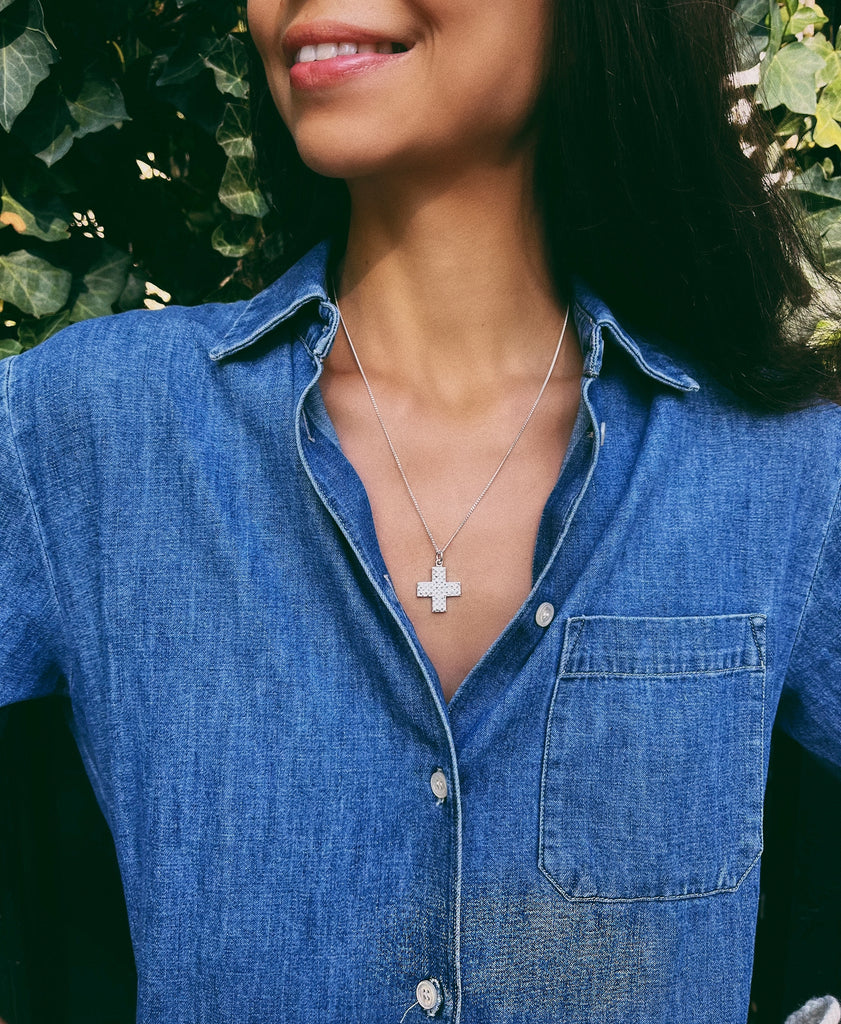 Pendant NONNA ELDA - Filigree - Bleached silver 925/1000 | MEA AYAYA