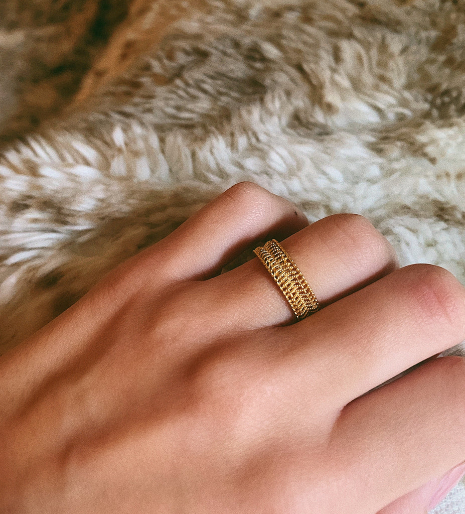 MEA AYAYA - SILVER RING - FILIGREE - GOLD PLATED MAÏ